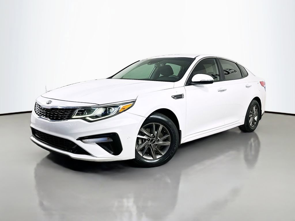 Used 2020 Kia Optima LX image 3