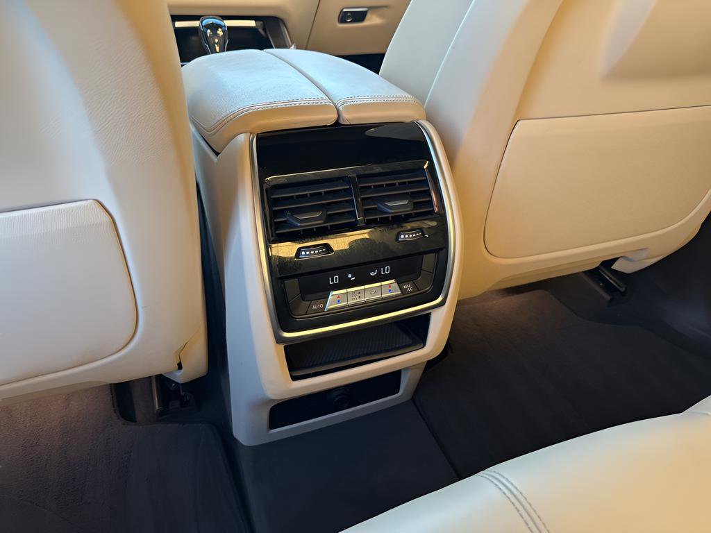 Used 2019 BMW X5 xDrive40i w/ Convenience Package image 17