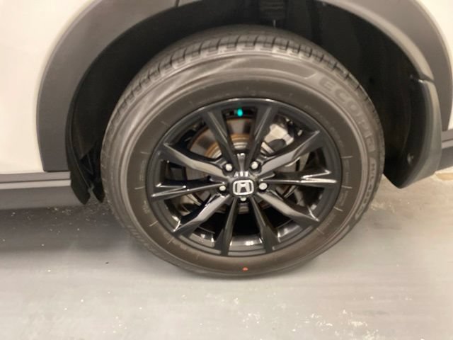 Certified 2025 Honda CR-V Sport image 32