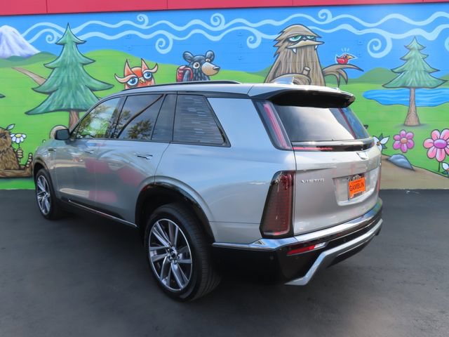 Certified 2026 Cadillac Vistiq Sport w/ LPO, Floor Liner Package AWD/4WD image 7