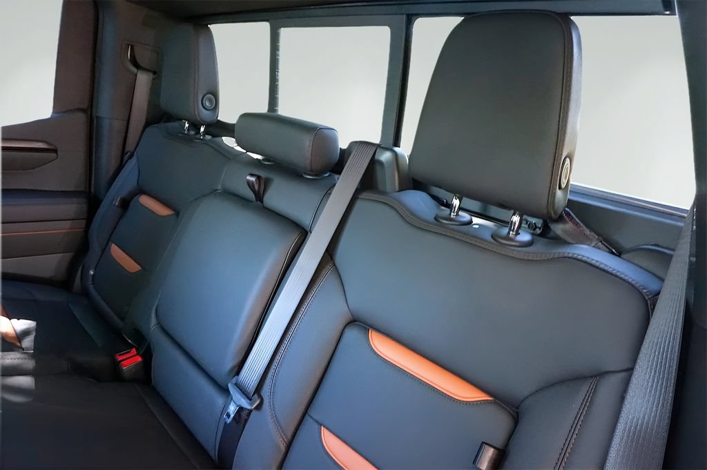 Used 2025 GMC Sierra 1500 Denali Ultimate AWD/4WD image 25