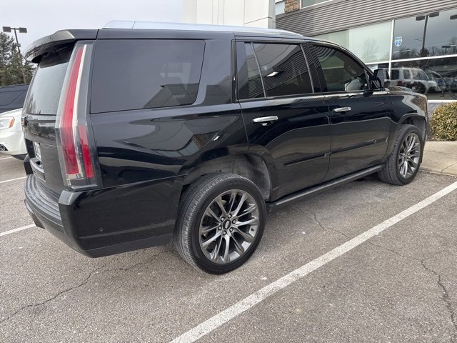 Used 2019 Cadillac Escalade Premium Luxury w/ Escalade Sport Edition image 4