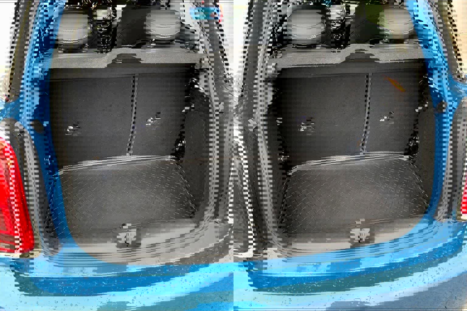 Used 2024 MINI Cooper SE image 17