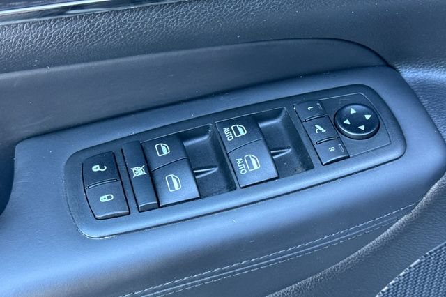 Used 2021 Jeep Grand Cherokee High Altitude AWD/4WD image 12