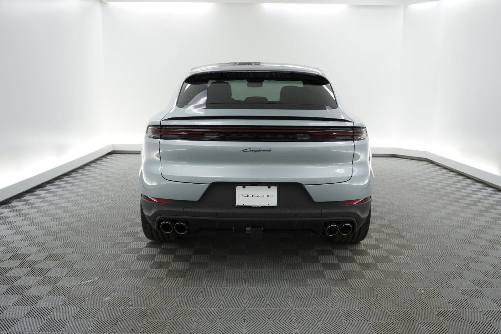 New 2026 Porsche Cayenne Coupe AWD/4WD image 7