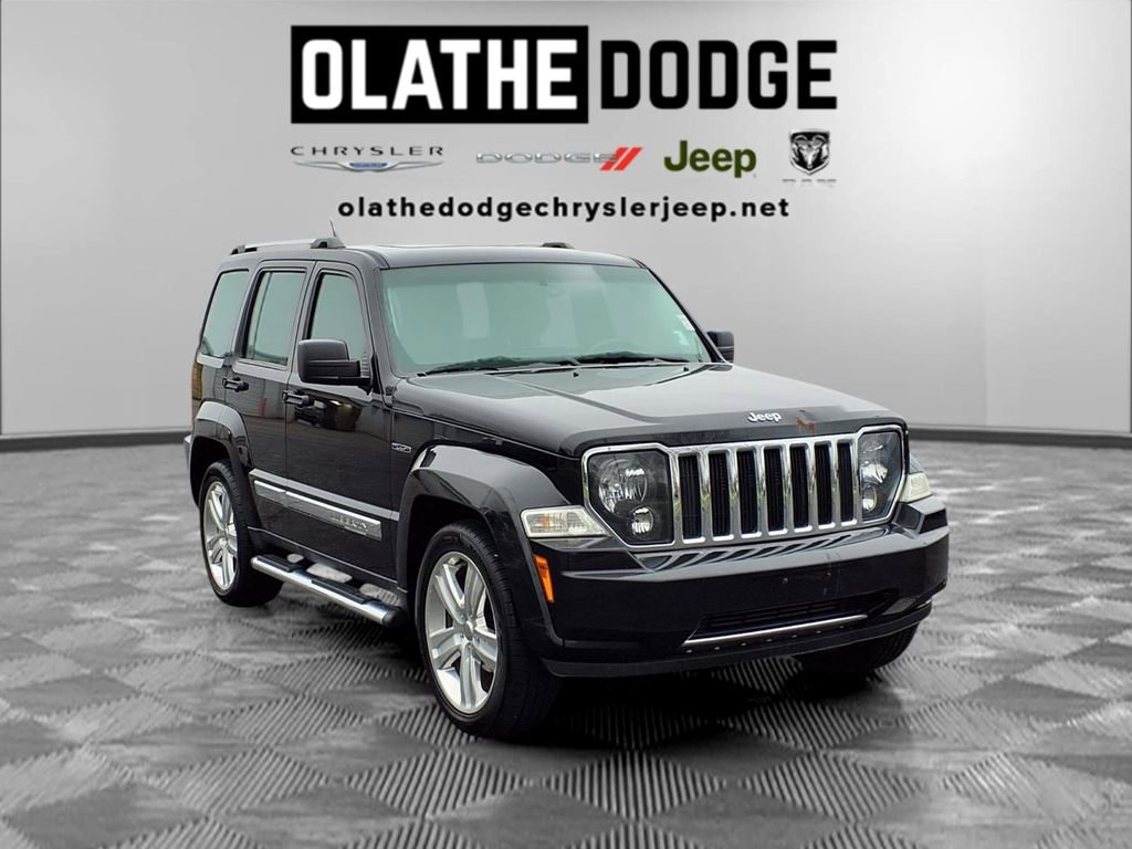 Used 2012 Jeep Liberty Limited Jet w/ Chrome Accents Group image 28