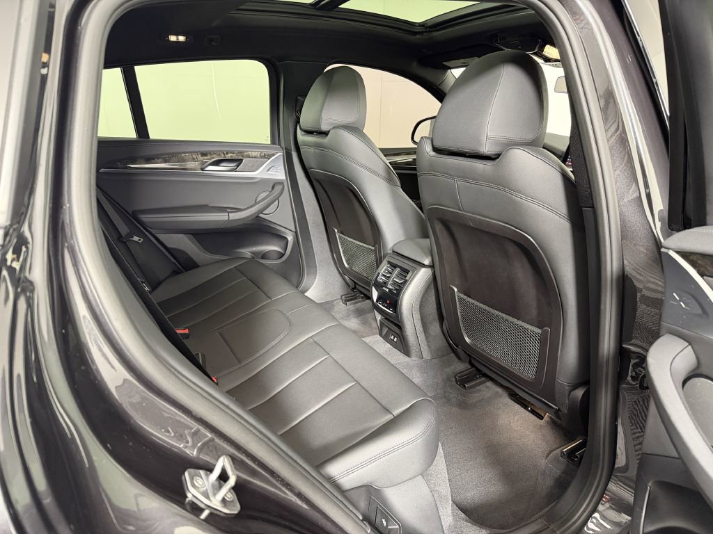 Used 2020 BMW X4 M40i w/ Premium Package image 21
