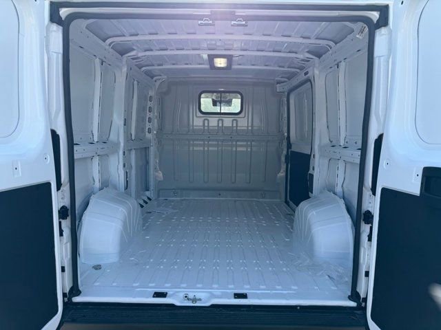 New 2026 RAM ProMaster 1500 w/ Convenience Group image 29