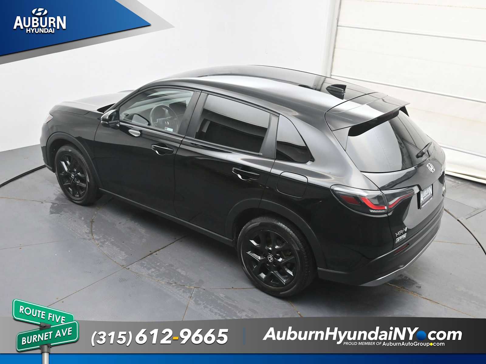 Used 2024 Honda HR-V Sport image 24
