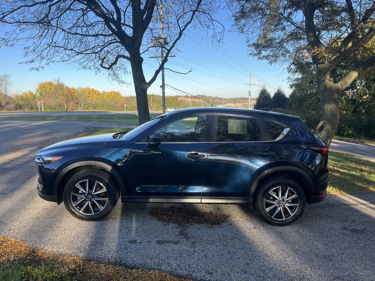 Used 2018 MAZDA CX-5 Touring w/ Preferred Equipment Package image 2