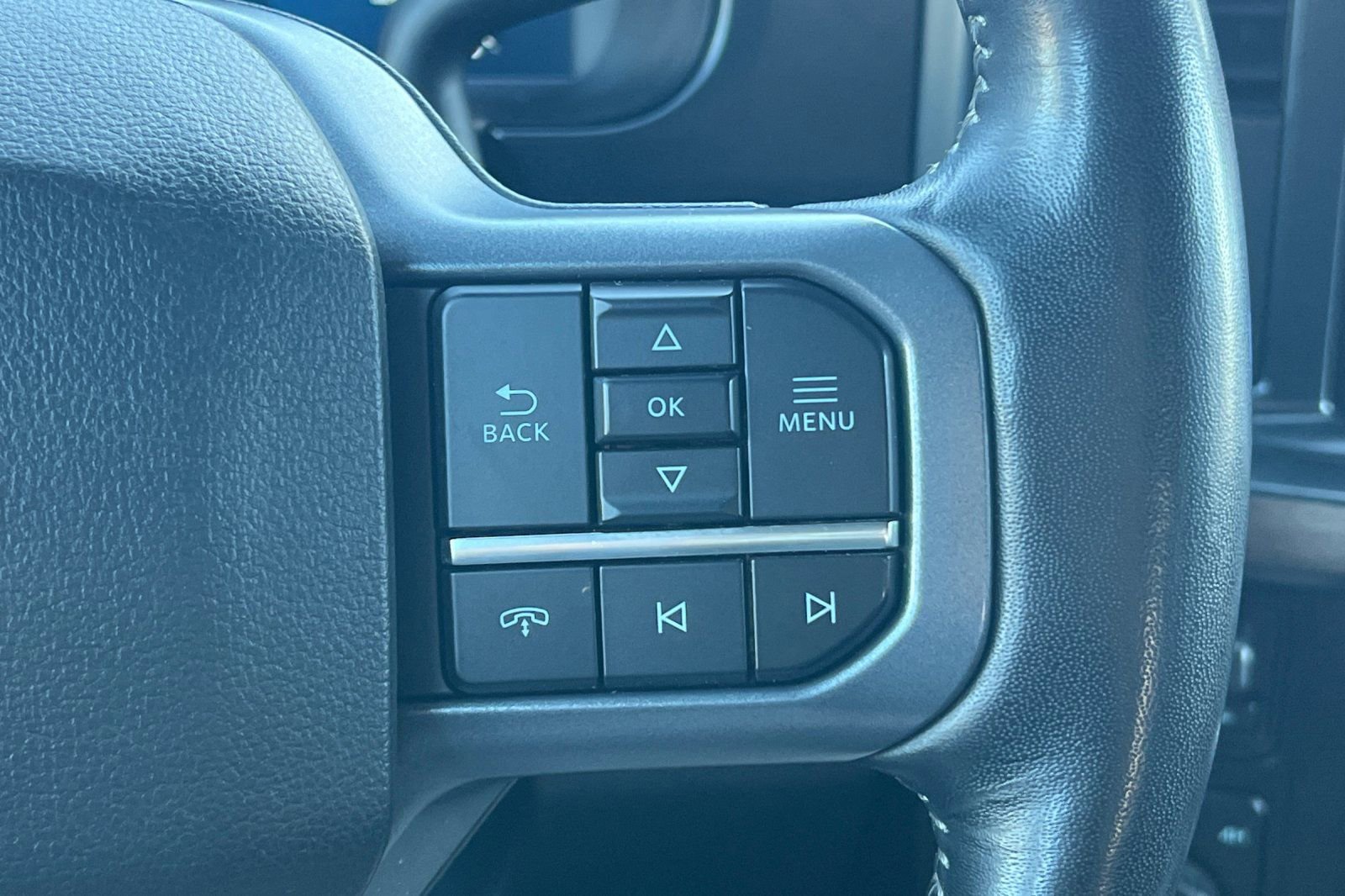 Used 2023 Ford F250 Lariat w/ FX4 Off-Road Package image 30