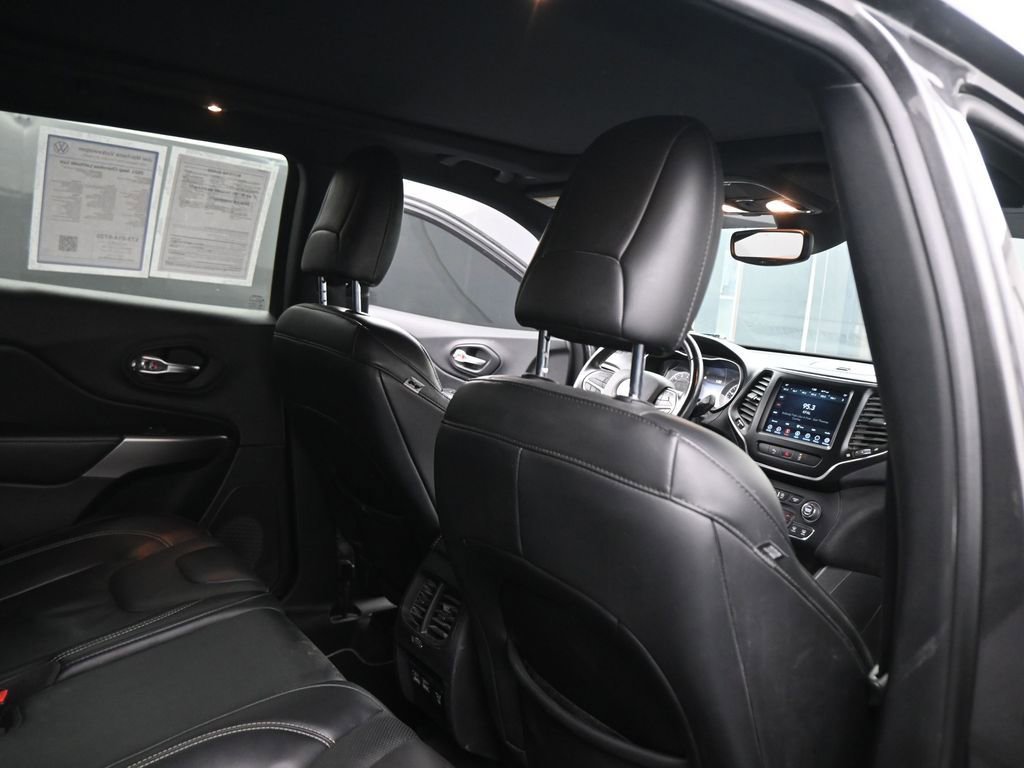 Used 2021 Jeep Cherokee Latitude Lux 80th Anniv w/ Quick Order Package 26U 80TH image 48