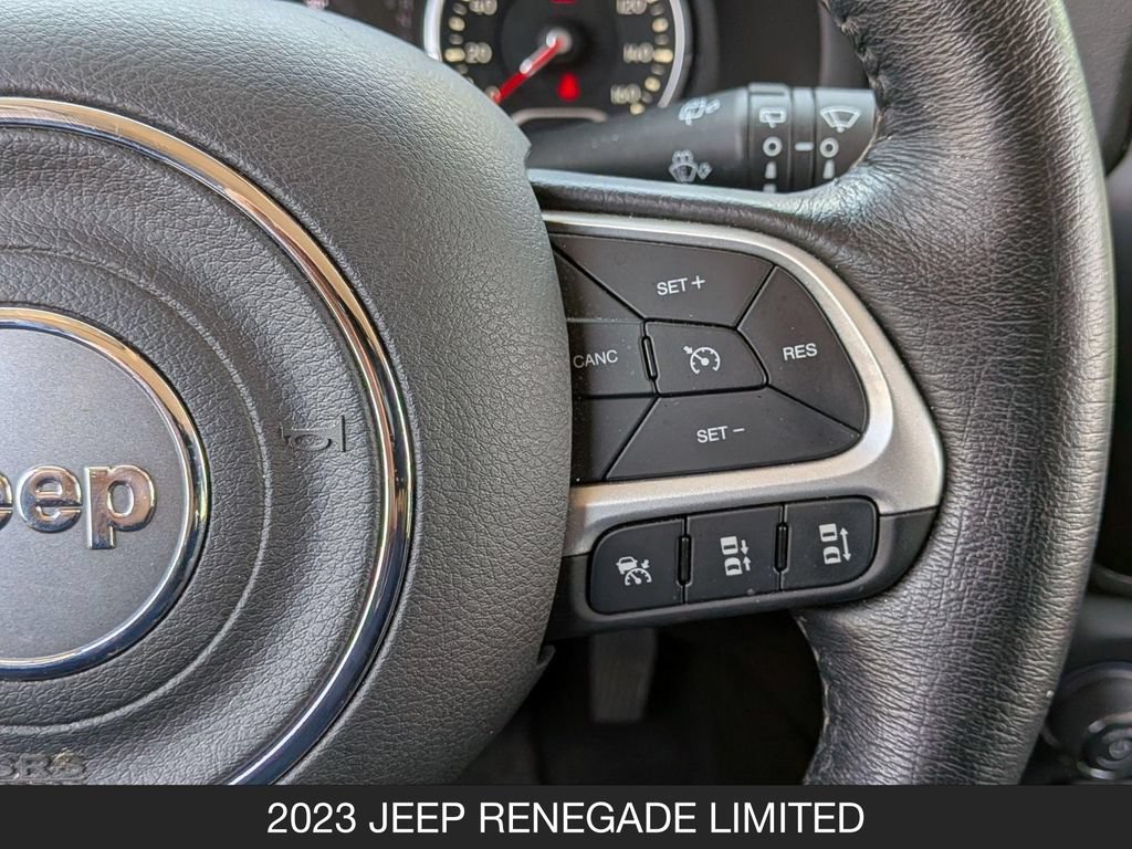 Used 2023 Jeep Renegade Limited AWD/4WD image 18