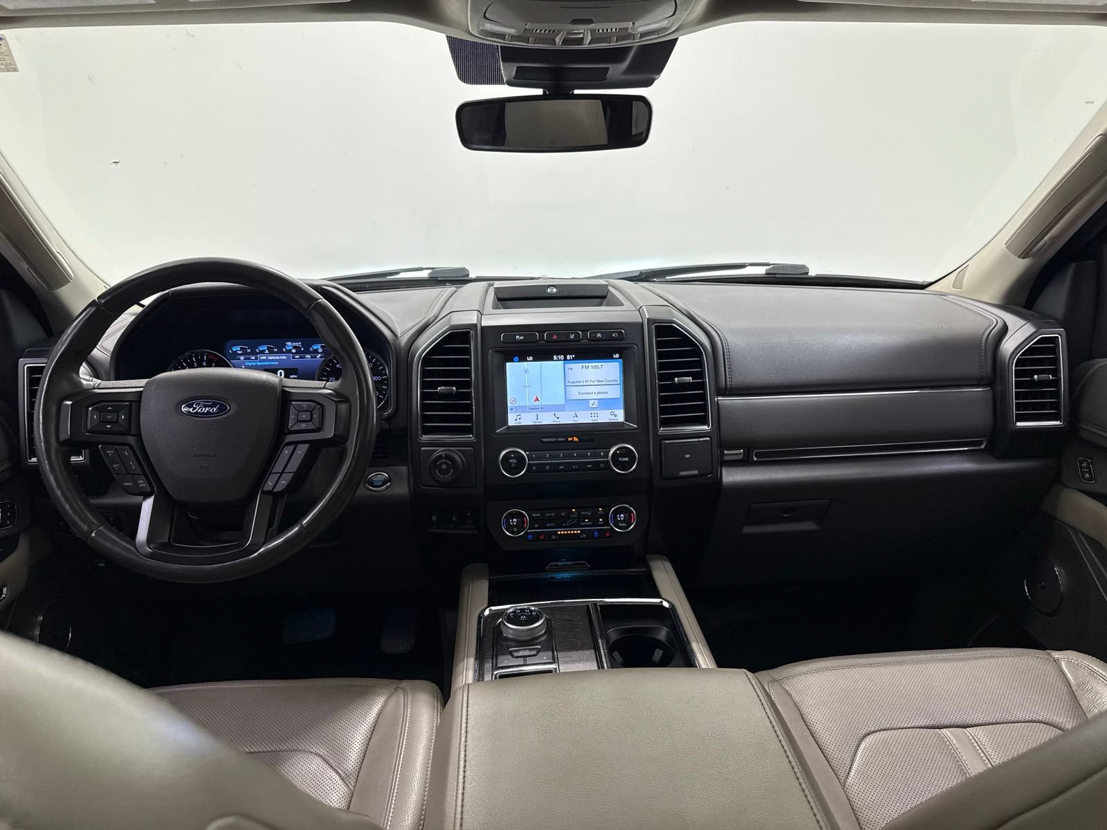 Used 2019 Ford Expedition Limited w/ Equipment Group 302A RWD image 23