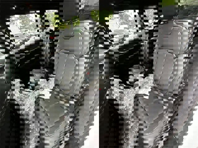 New 2025 Jeep Grand Cherokee L Limited image 13