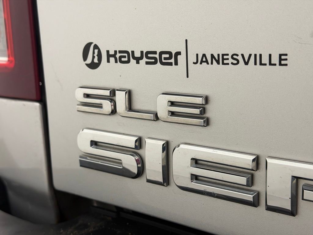 Used 2013 GMC Sierra 2500 SLE w/ SLE Preferred Package image 16