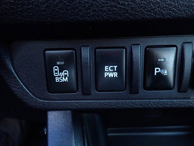 Certified 2018 Toyota Tacoma TRD Sport w/ Technology Package AWD/4WD image 18