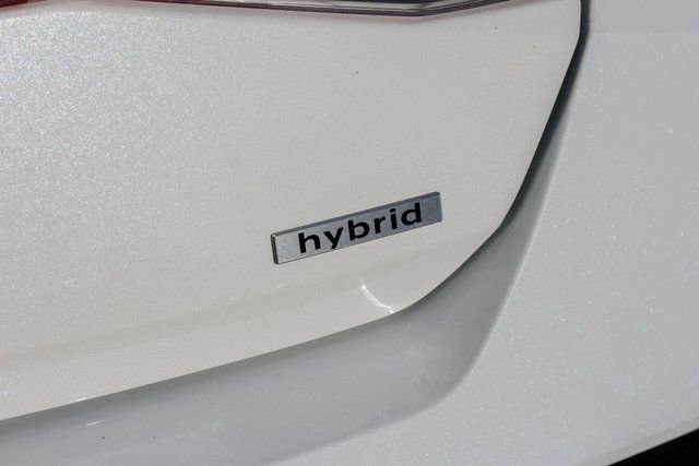 New 2026 Hyundai Elantra Sport w/ Cargo Package image 6