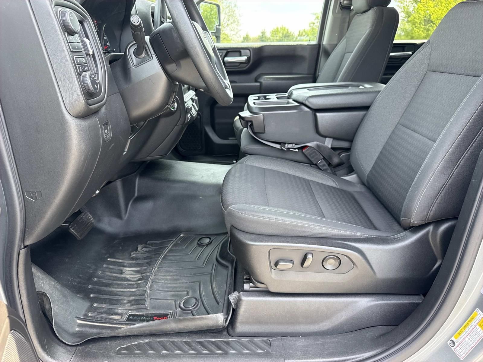 Used 2024 Chevrolet Silverado 2500 Custom w/ Custom Value Package AWD/4WD image 29