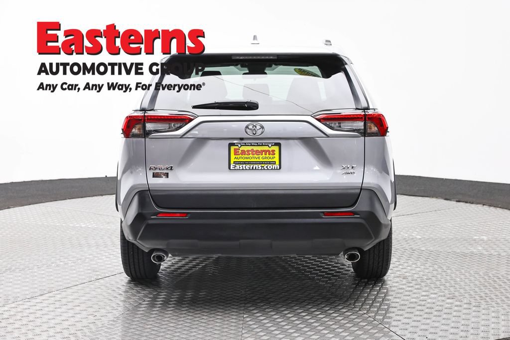 Used 2024 Toyota RAV4 XLE AWD/4WD image 6