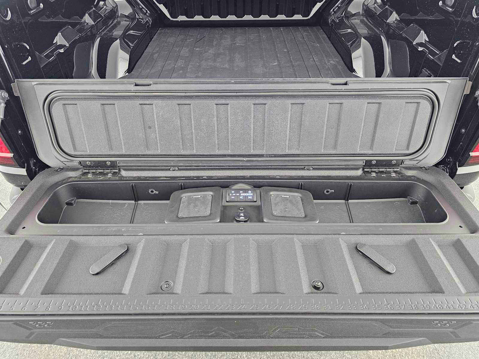 New 2026 GMC Canyon Elevation w/ Convenience Package RWD image 15