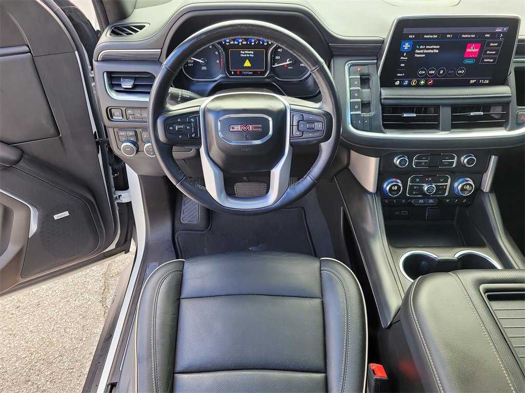 Used 2021 GMC Yukon SLT w/ SLT Premium Package image 24