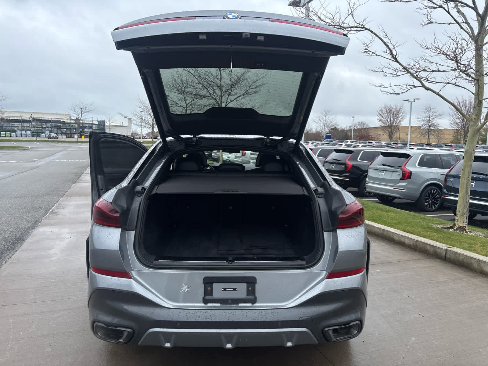 Used 2026 BMW X6 xDrive40i AWD/4WD image 6