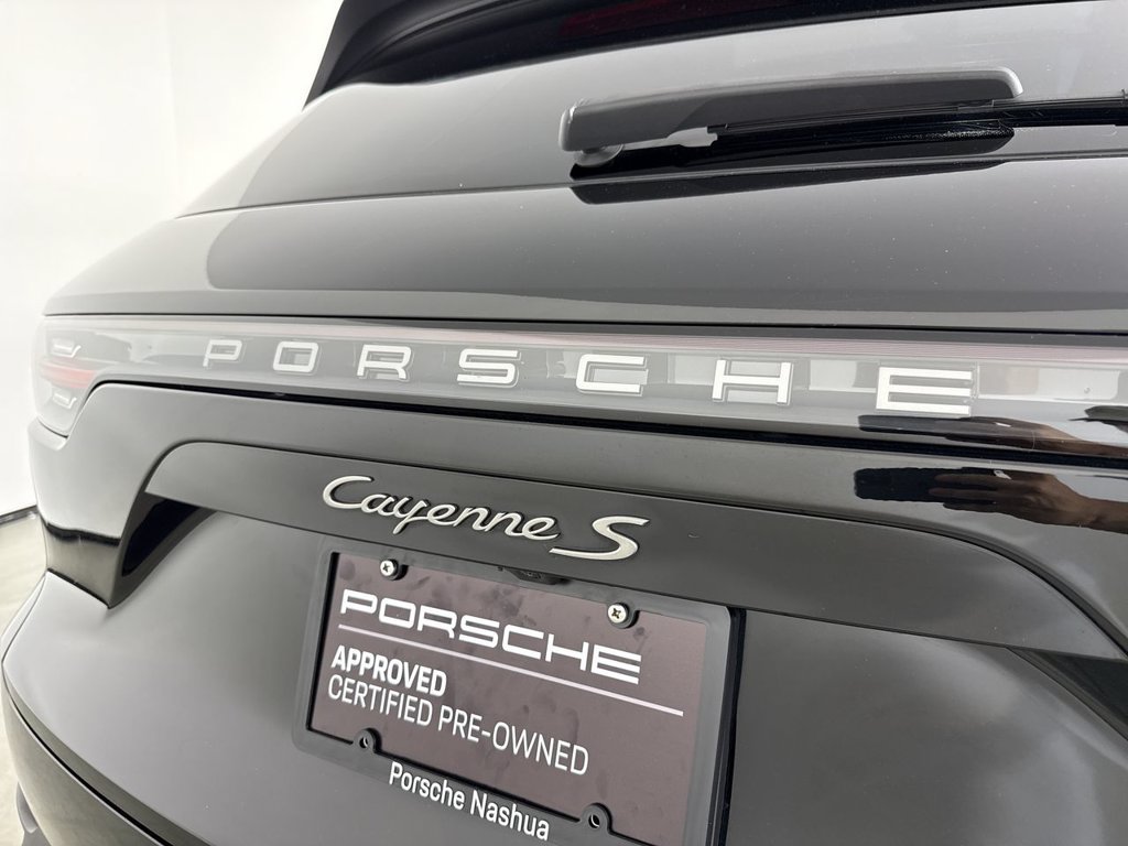 Certified 2023 Porsche Cayenne S Platinum w/ Premium Package Plus AWD/4WD image 19