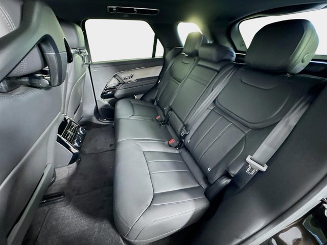 New 2026 Land Rover Range Rover Sport Dynamic SE AWD/4WD image 24