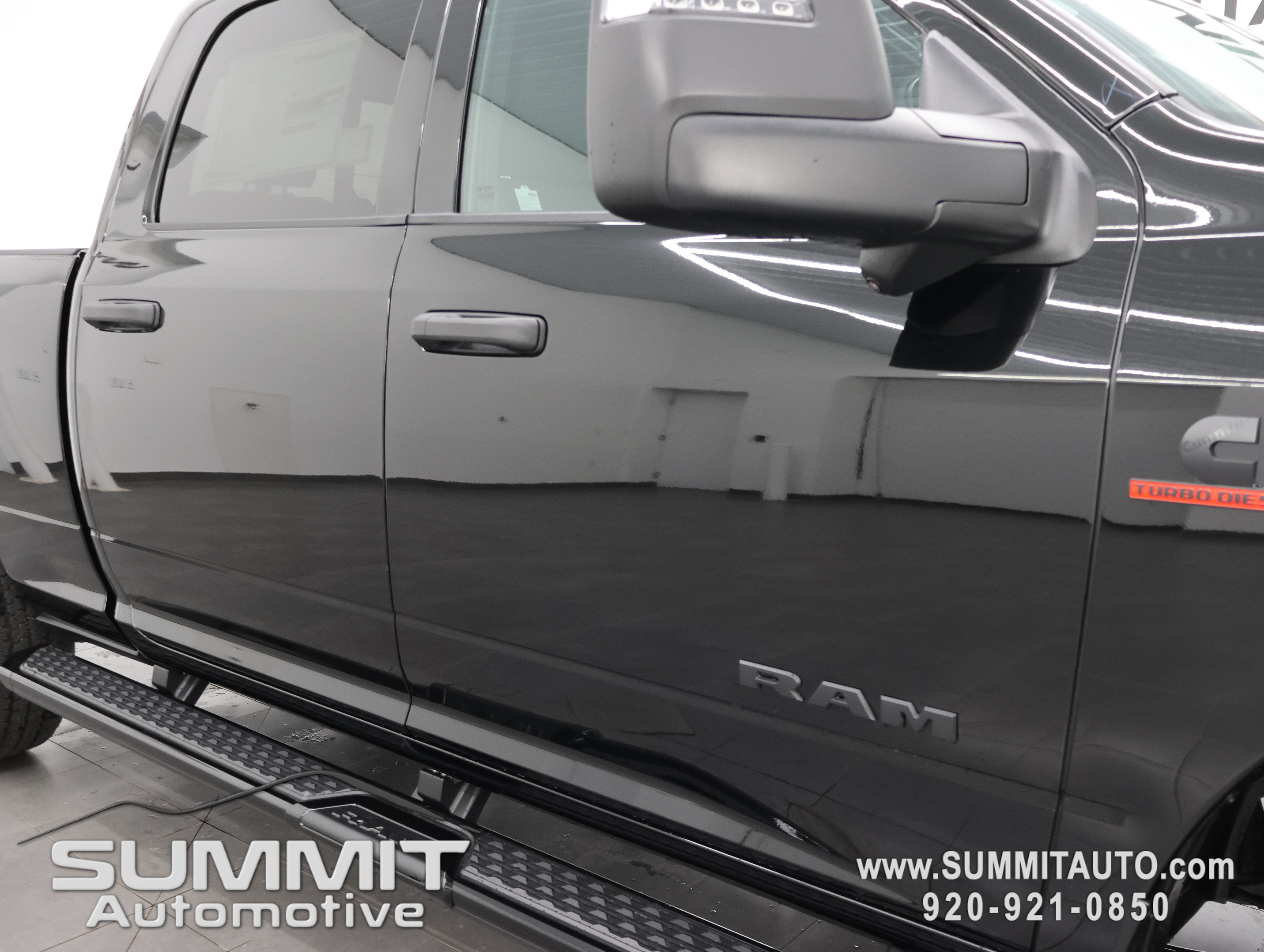 New 2026 RAM 3500 Big Horn AWD/4WD image 29