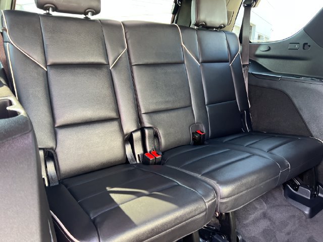 Certified 2025 Cadillac Escalade Premium Luxury AWD/4WD image 20