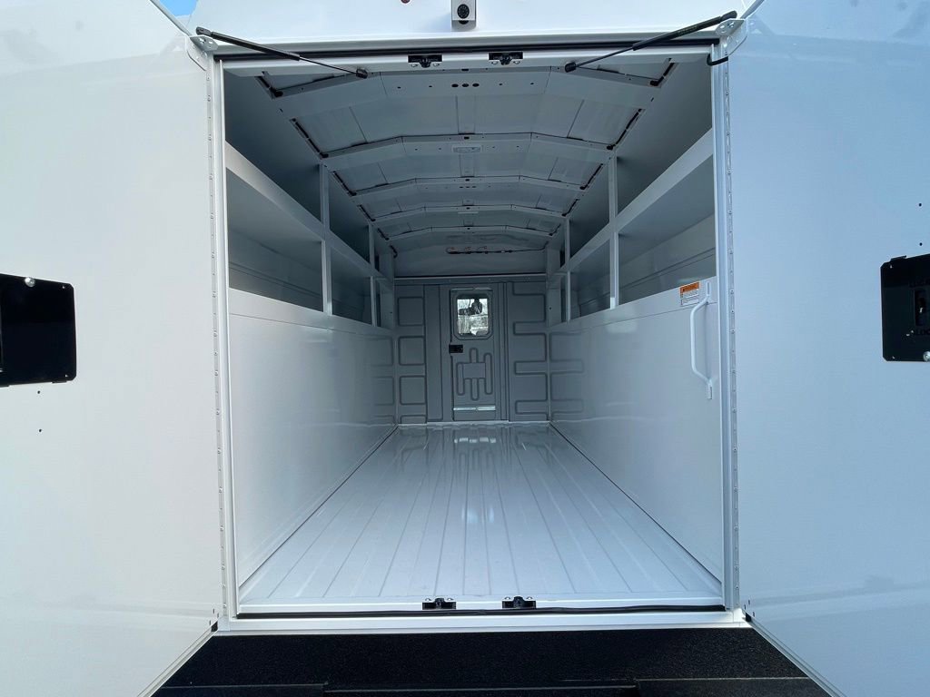 New 2026 Ford E-350 and Econoline 350 Super Duty w/ Power Equipment Group image 18