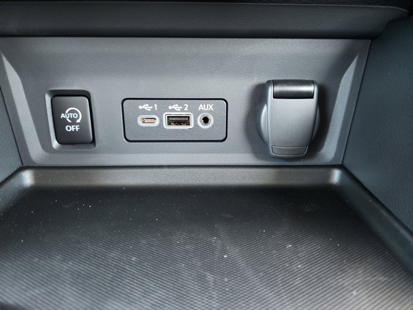 New 2025 Nissan Sentra SR image 20