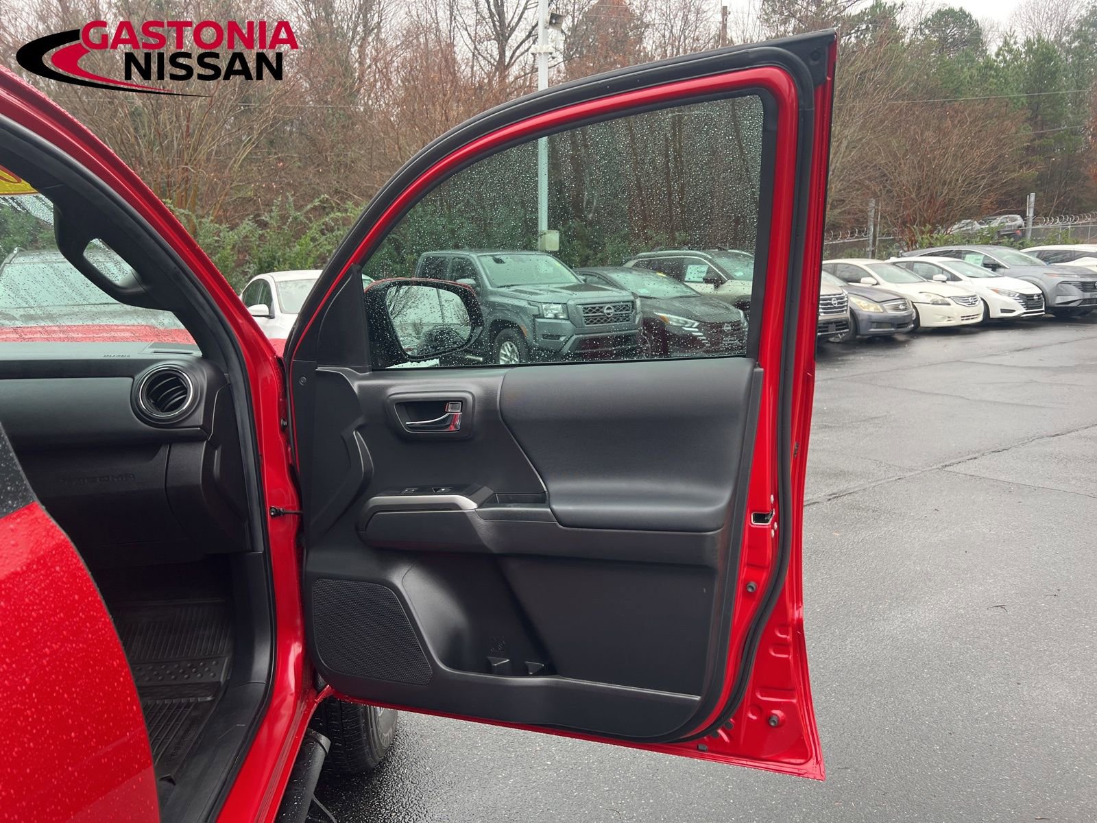 Used 2023 Toyota Tacoma TRD Sport w/ Advanced Technology Package image 34