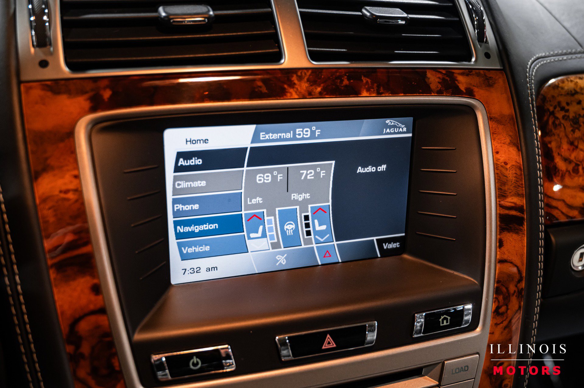 Used 2011 Jaguar XK Coupe image 18