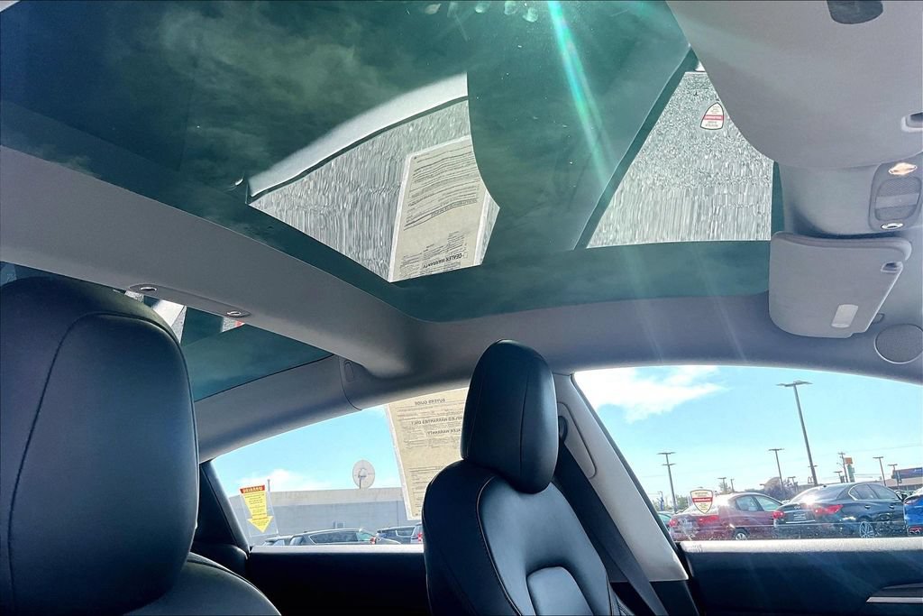 Used 2021 Tesla Model 3 Long Range AWD/4WD image 21