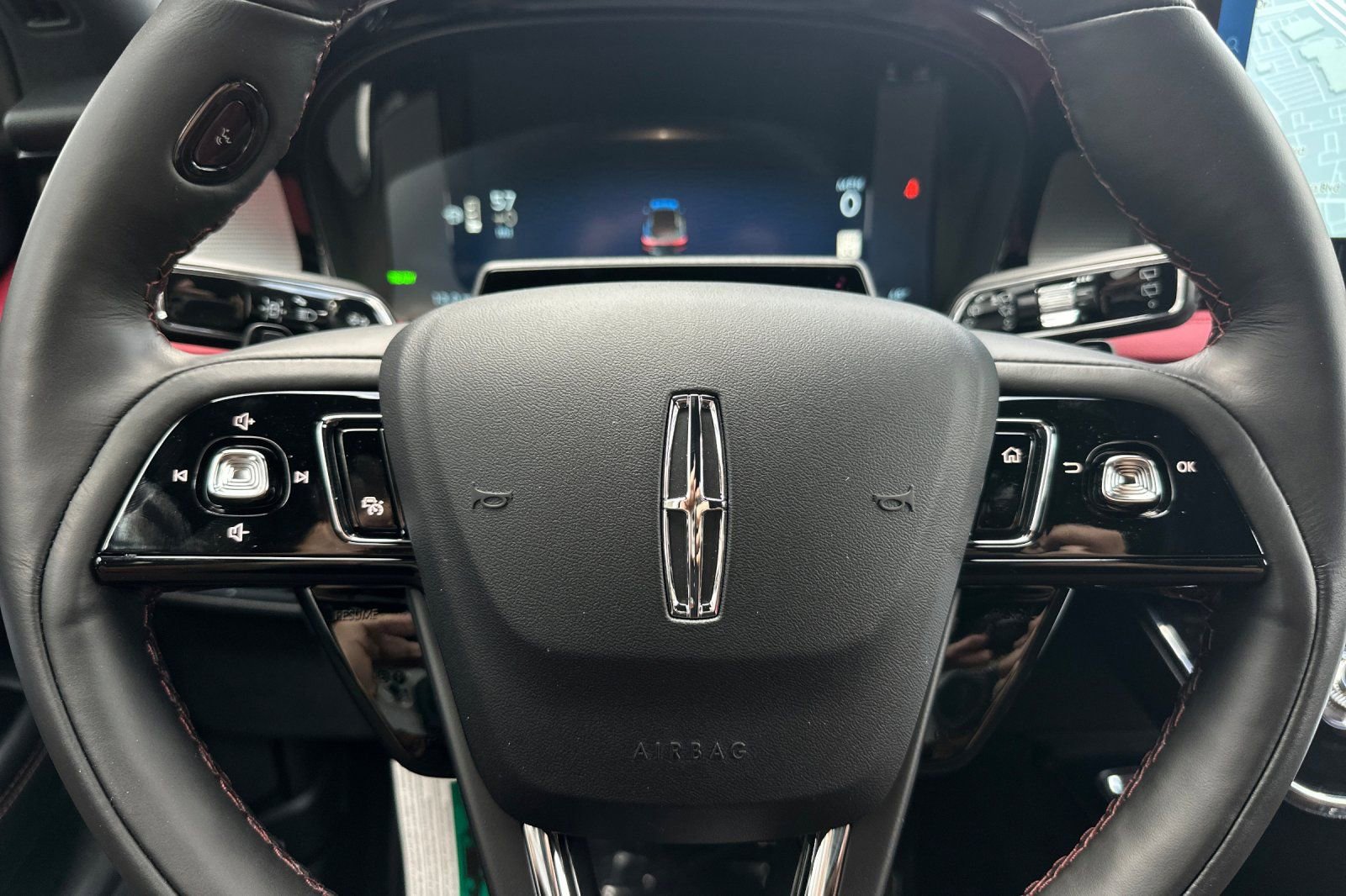 New 2026 Lincoln Corsair Grand Touring image 23