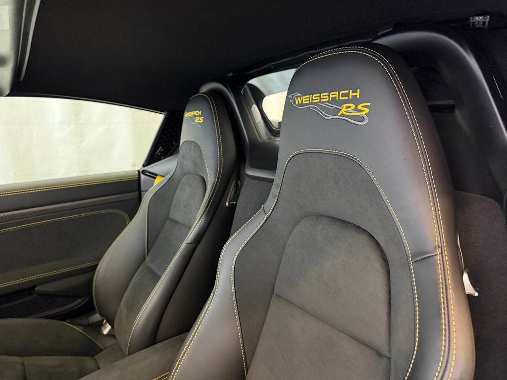 Certified 2025 Porsche 718 Boxster Spyder RS RWD image 23