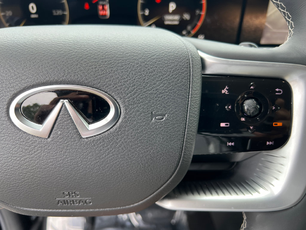 Certified 2025 INFINITI QX80 Pure AWD/4WD image 37