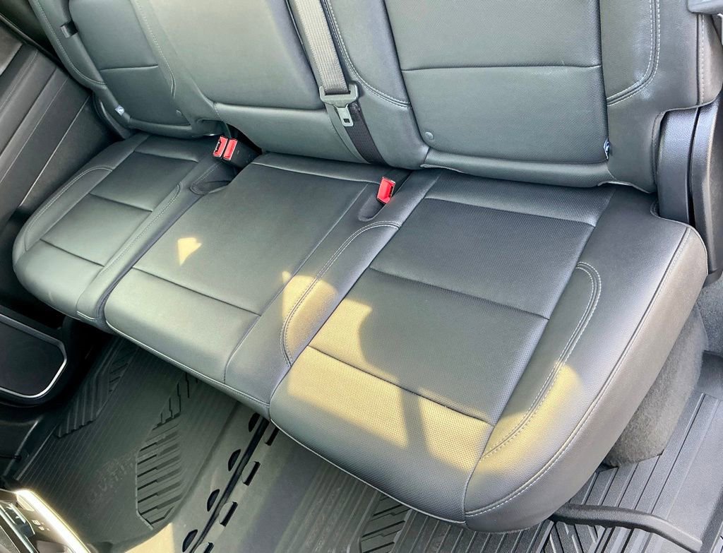 Used 2025 Chevrolet Silverado 1500 LTZ image 32