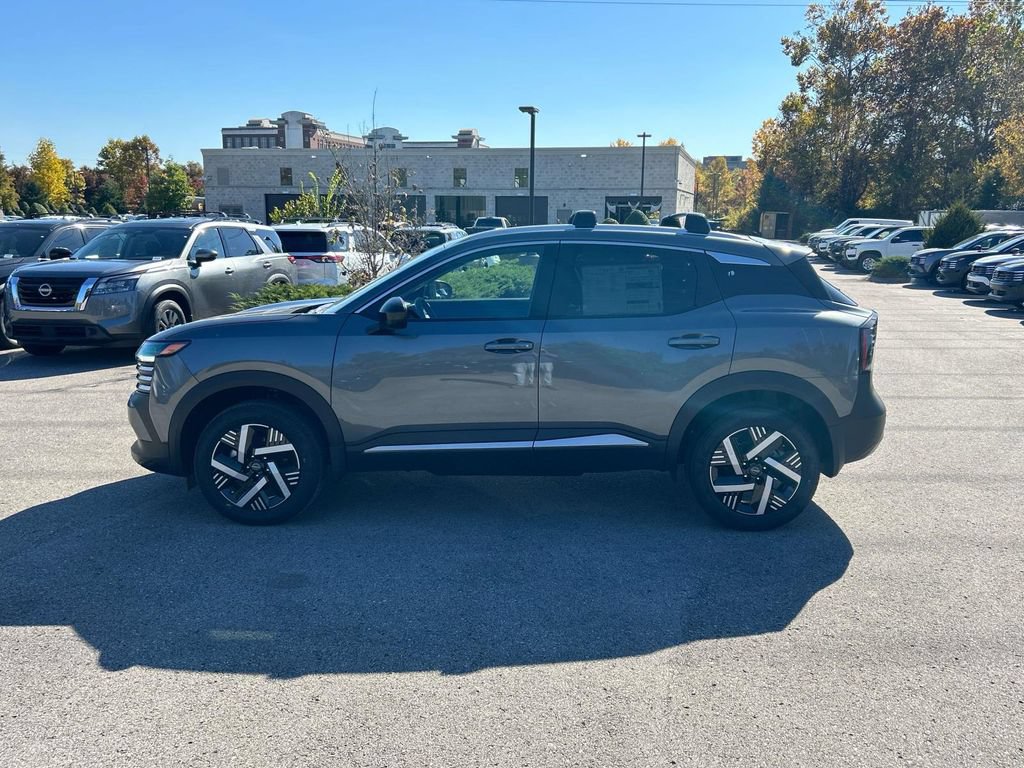 New 2026 Nissan Kicks SV w/ SV Premium Package FWD image 4