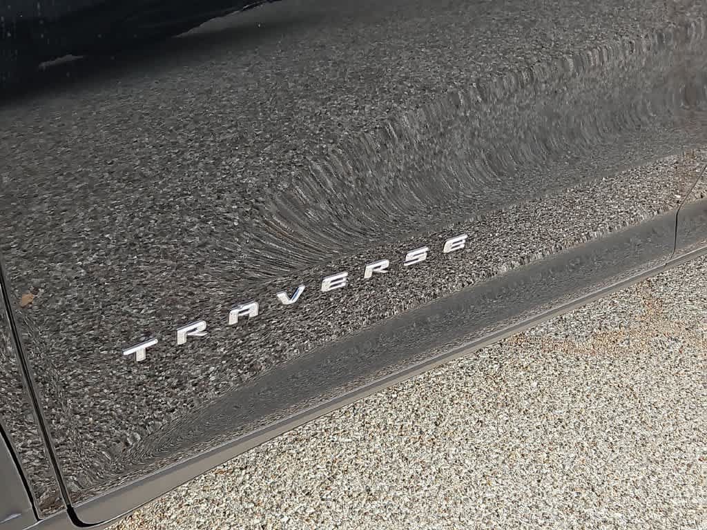 Used 2026 Chevrolet Traverse LT w/ Driver Confidence Package FWD image 11