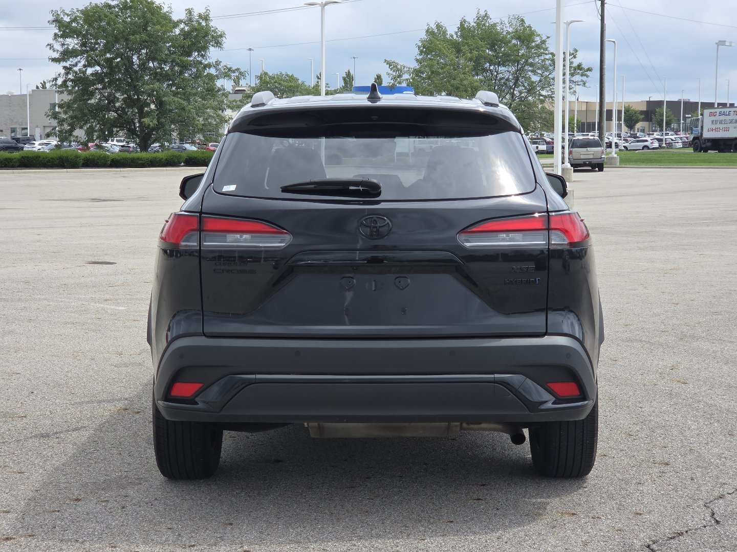 Used 2024 Toyota Corolla Cross AWD Hybrid w/ Convenience Package image 19