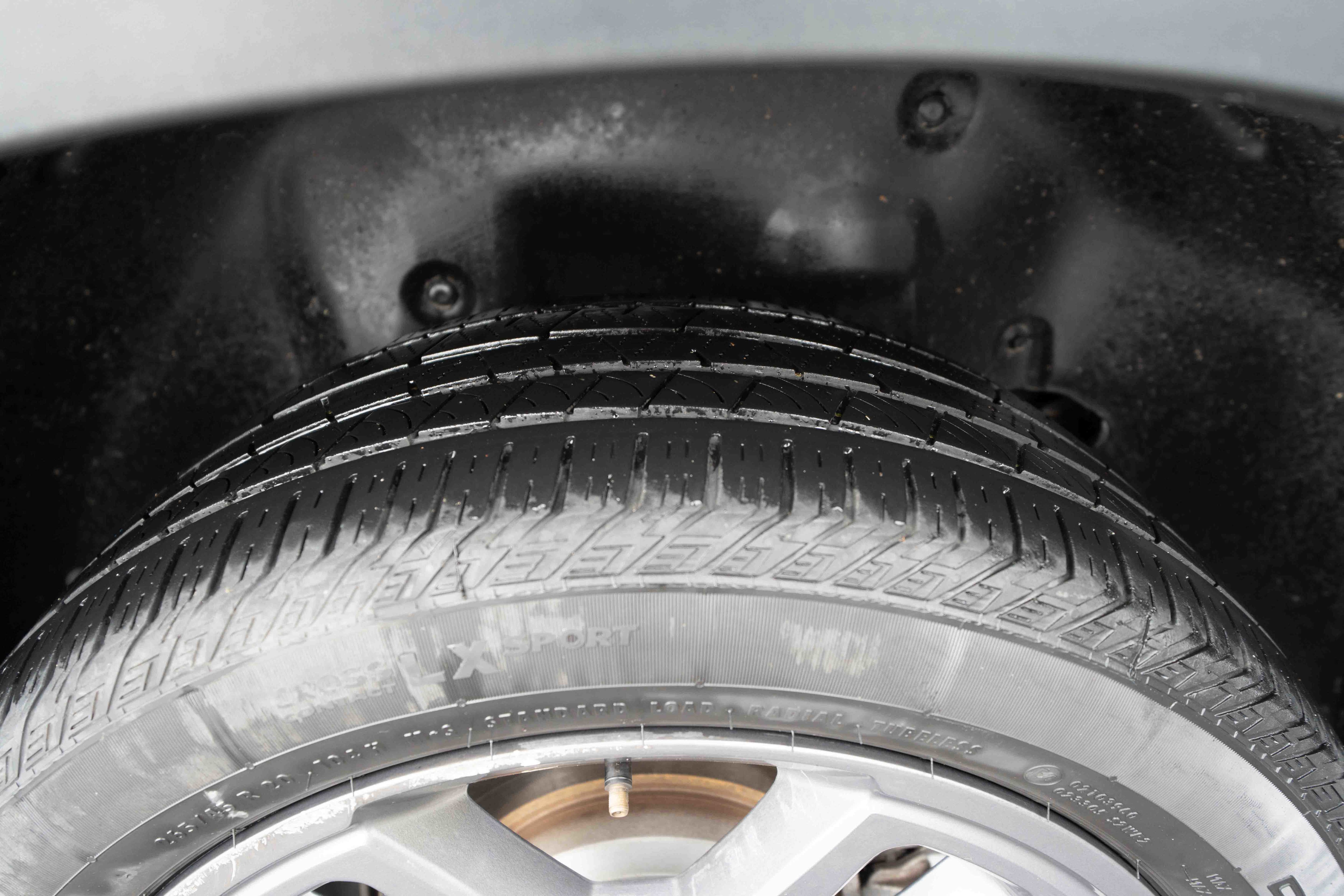 Used 2023 Honda Passport EX-L image 31