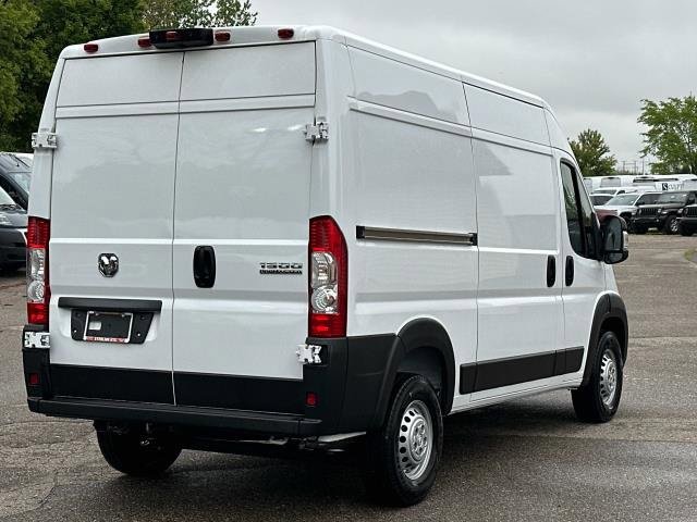 New 2025 RAM ProMaster 1500 w/ Convenience Group image 3