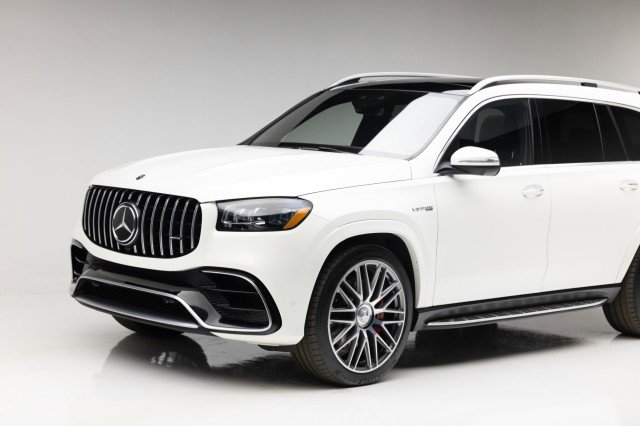 Used 2021 Mercedes-Benz GLS 63 AMG 4MATIC image 23