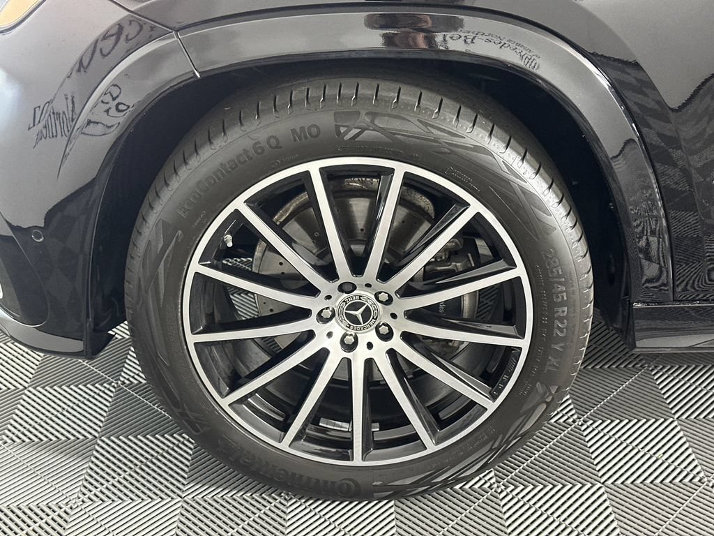 Certified 2025 Mercedes-Benz GLS 450 4MATIC image 12