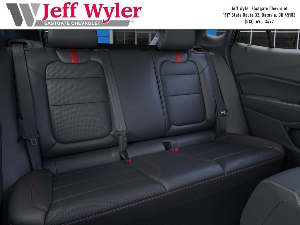 New 2026 Chevrolet Trax RS w/ Sunroof Package FWD image 18