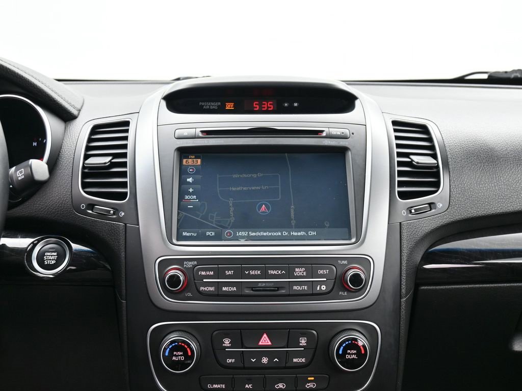 Used 2014 Kia Sorento SX image 47