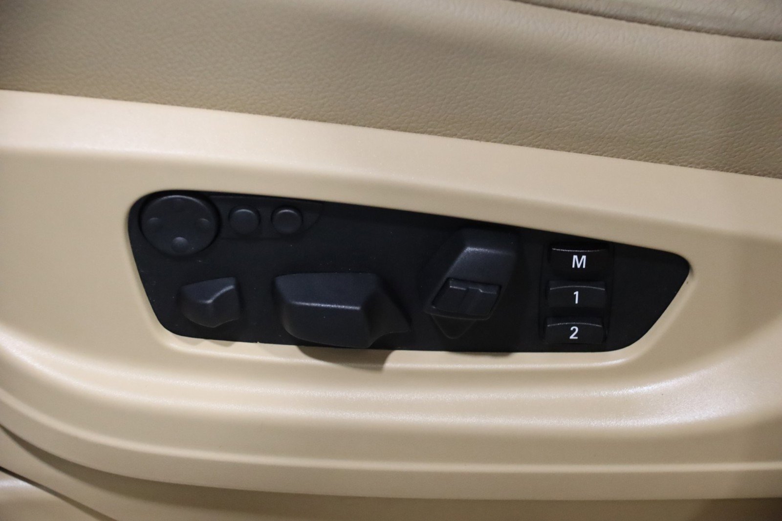 Used 2014 BMW X6 xDrive50i image 67